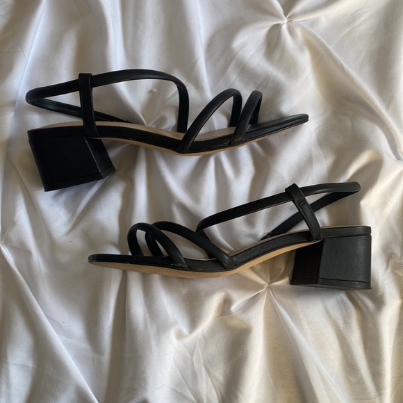 H&M kitten heels - Picture 3 of 7